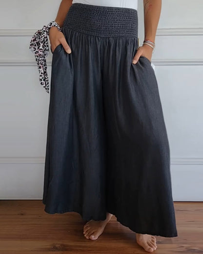 Trousers with elastic waistband