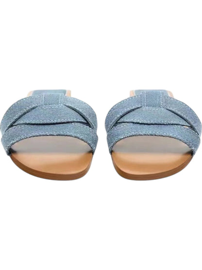 Aira™ Criss-Cross Strap Sandals