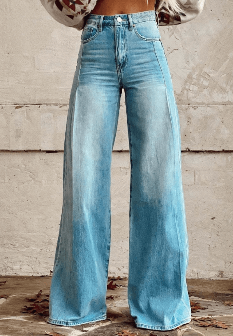 Flared vintage jeans