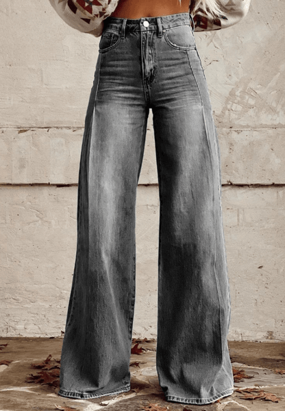 Flared vintage jeans