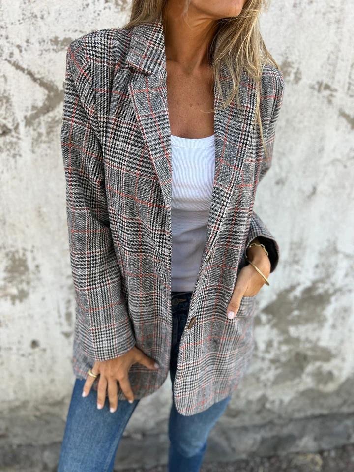 Milly™ Stylish checkered blazer